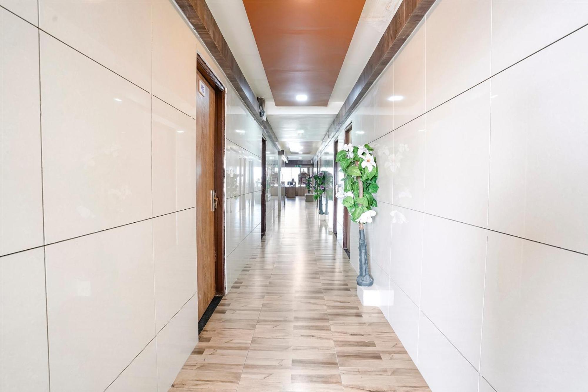 Fabhotel Galaxy I Ahmedabad Ngoại thất bức ảnh